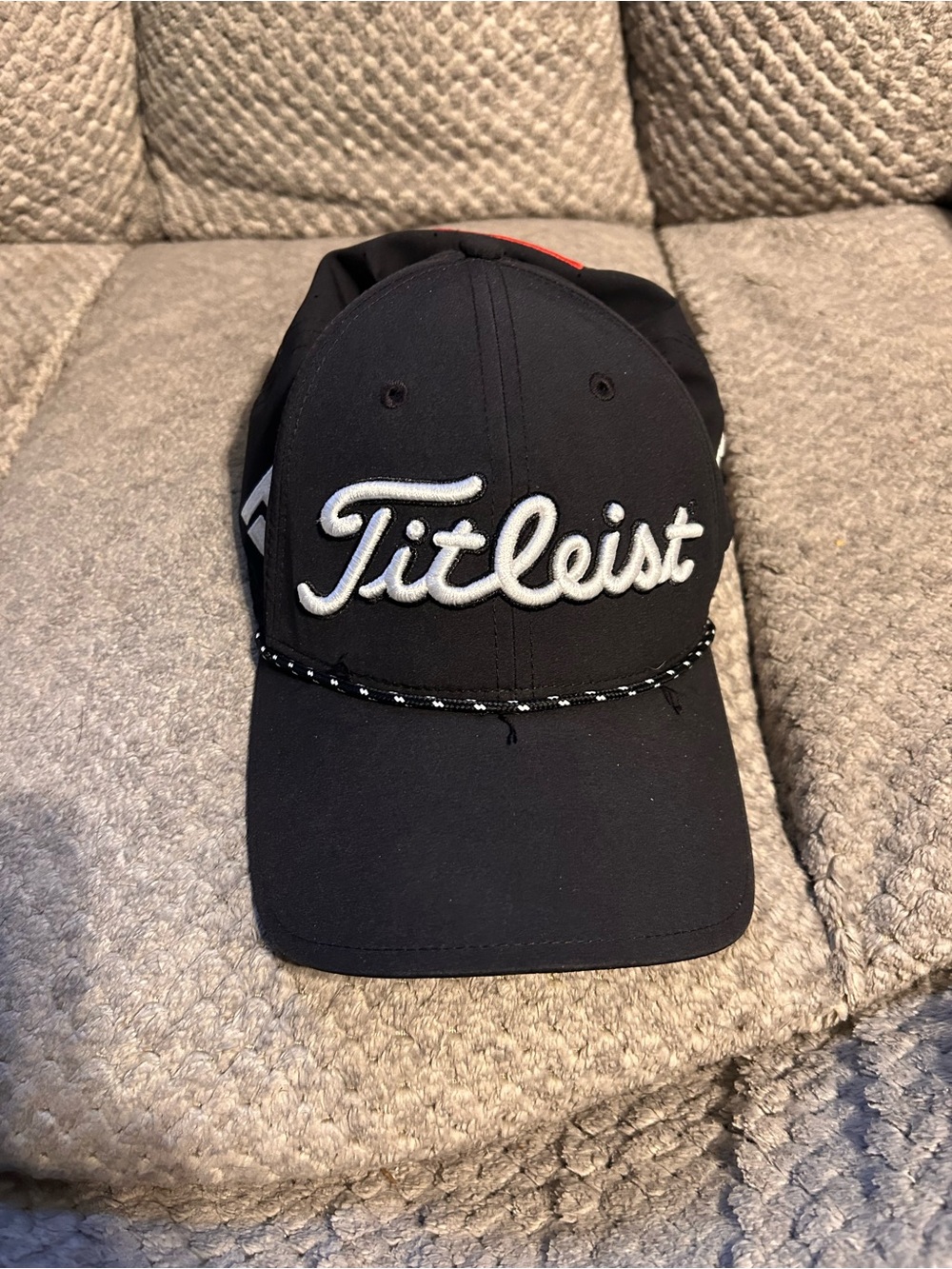Titleist Black Cap with White Embroidered Script